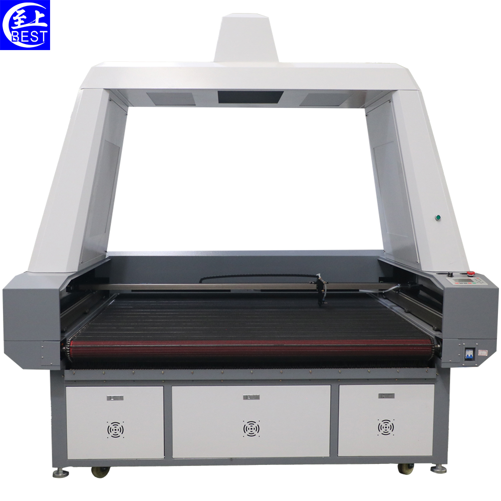 Automatic camera intelligent position laser cutting machine